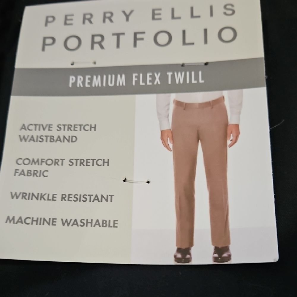 Perry Ellis Men Portfolio Premium Flex Twill Khakis 38x30